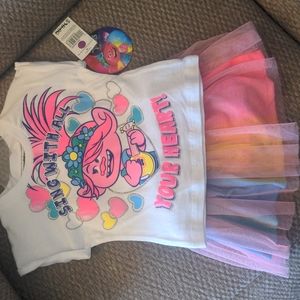 Trolls girls shirt and skirt set